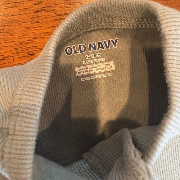Old Navy sleeper - Picture 4 of 5